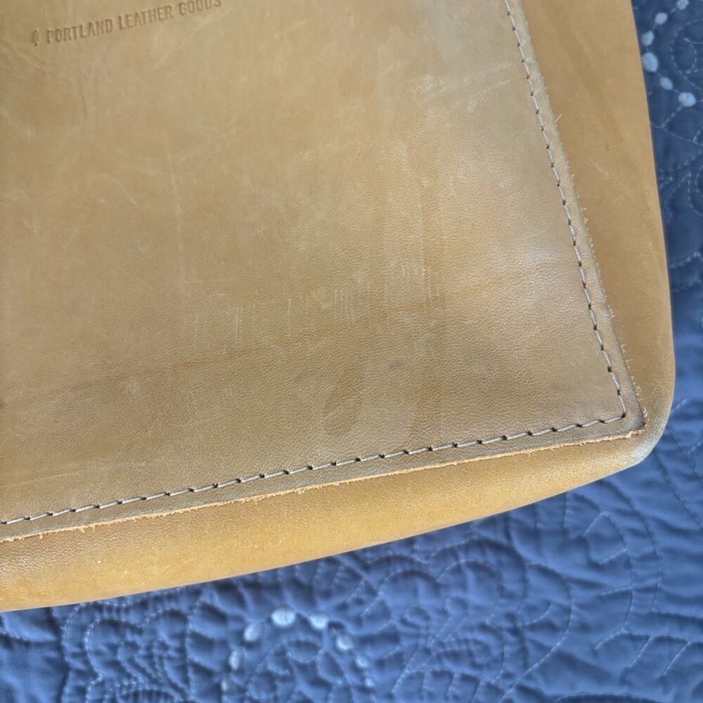 Portland Leather Mini Crossbody Tote in “Sunshine” Yellow Leather w/coin pouch - Picture 3 of 12